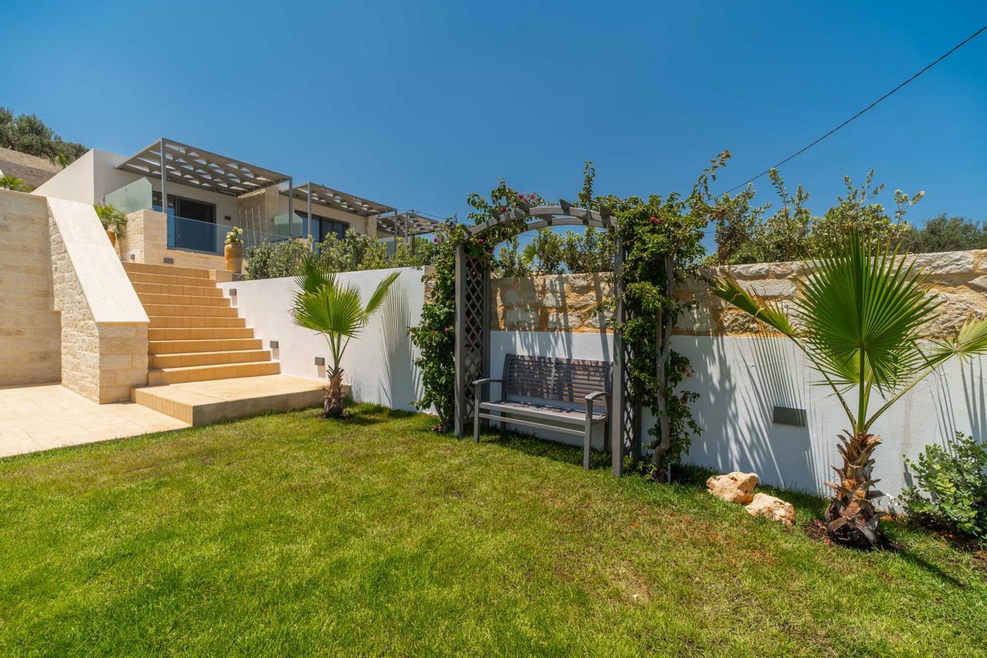 Amour Relax Hotel Almirida Dış mekan fotoğraf